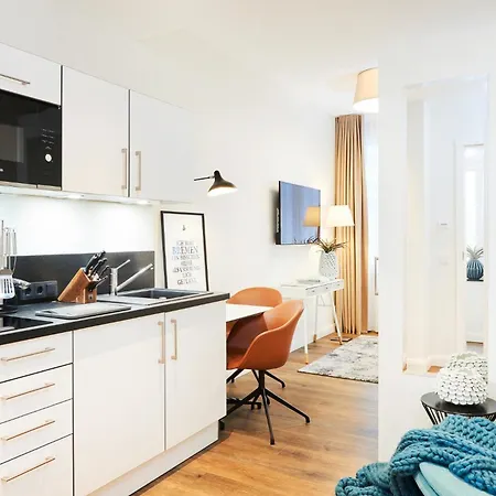 Nena Lägenhetshotell 3*